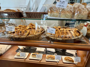 塩パン屋 パン・メゾン すみだ浅草通り店 イメージ写真3